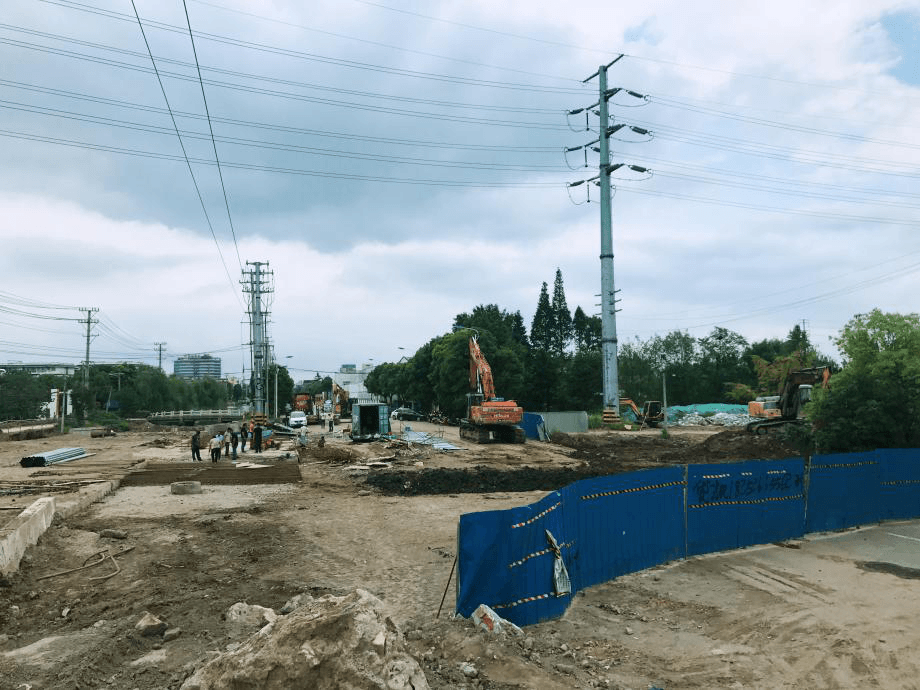 開學啦!江蘇江河小廣播為您播報道路信息！